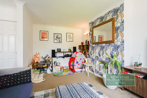 Photo 21- click for photo gallery